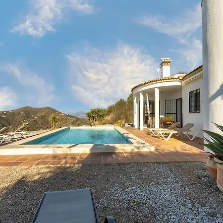 Vila In With Sea Views And Private Pool Arenas (Malaga)