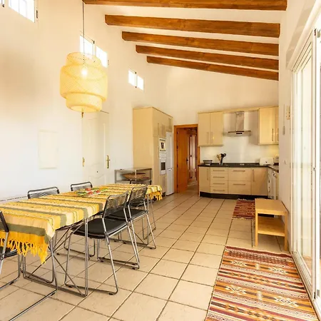 In With Sea Views And Private Pool Arenas (Malaga)