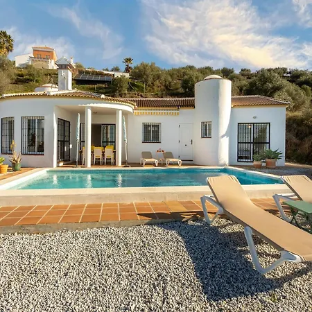 In With Sea Views And Private Pool *